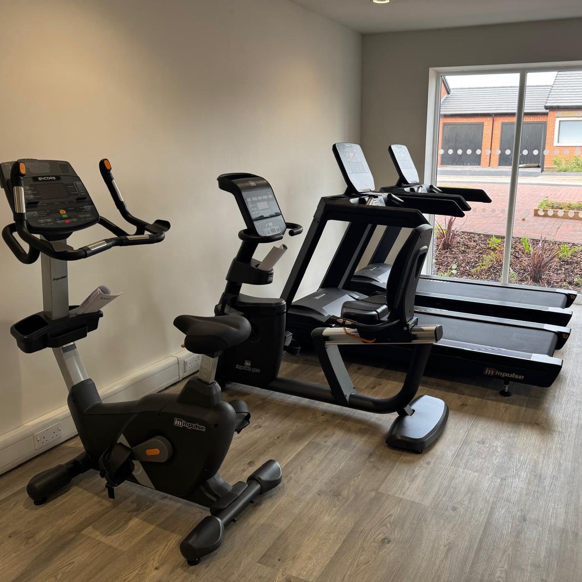 gym-sq-27-min